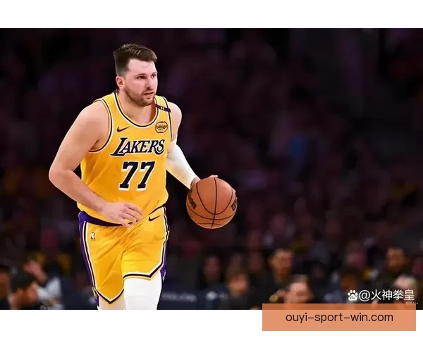 东契奇复出砍42分12助攻湖人力克骑士 里夫斯艾顿双双贡献精彩表现